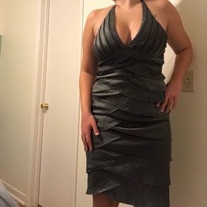 CACHE Grey Scalloped Party/Cocktail Dress